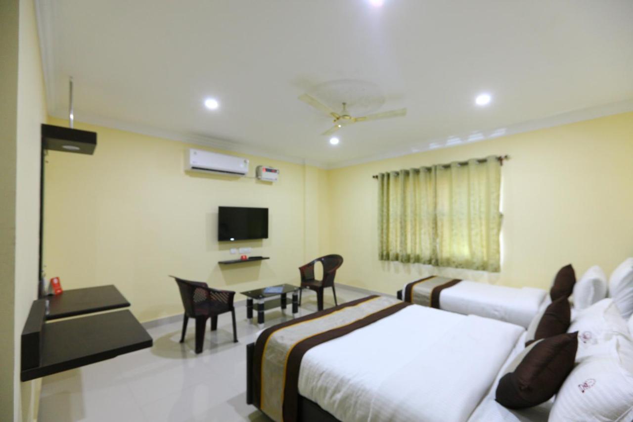 Saibala Lnn Chennai Exterior foto