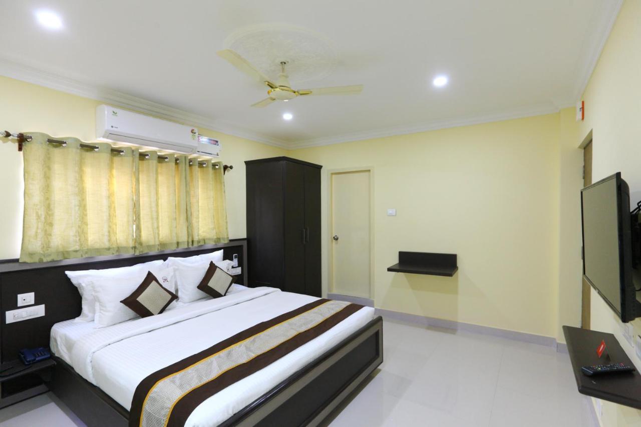 Saibala Lnn Chennai Exterior foto