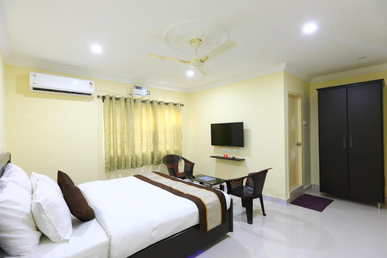 Saibala Lnn Chennai Exterior foto