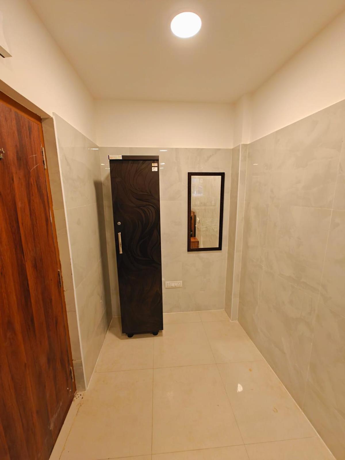 Saibala Lnn Chennai Exterior foto