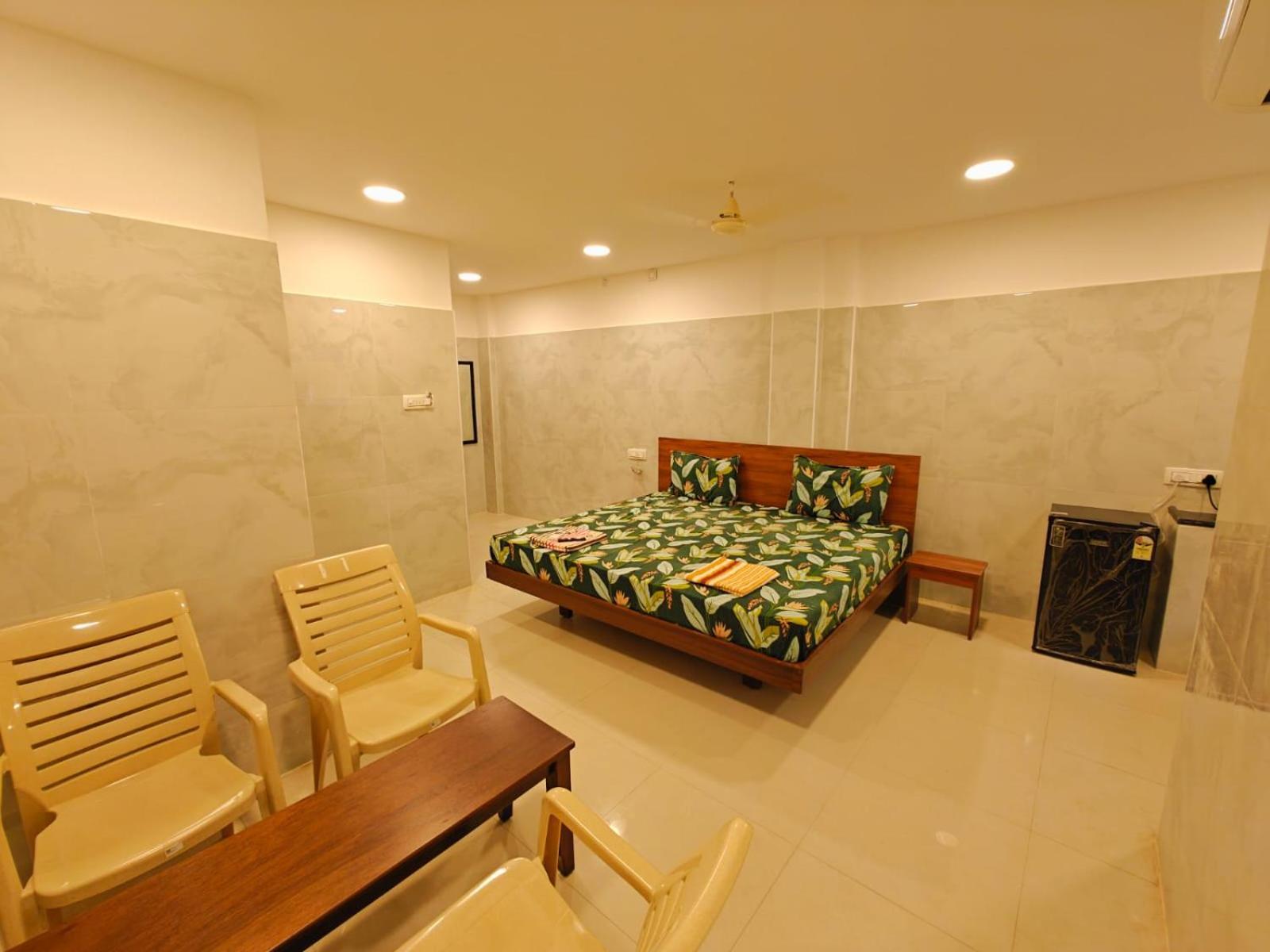 Saibala Lnn Chennai Exterior foto