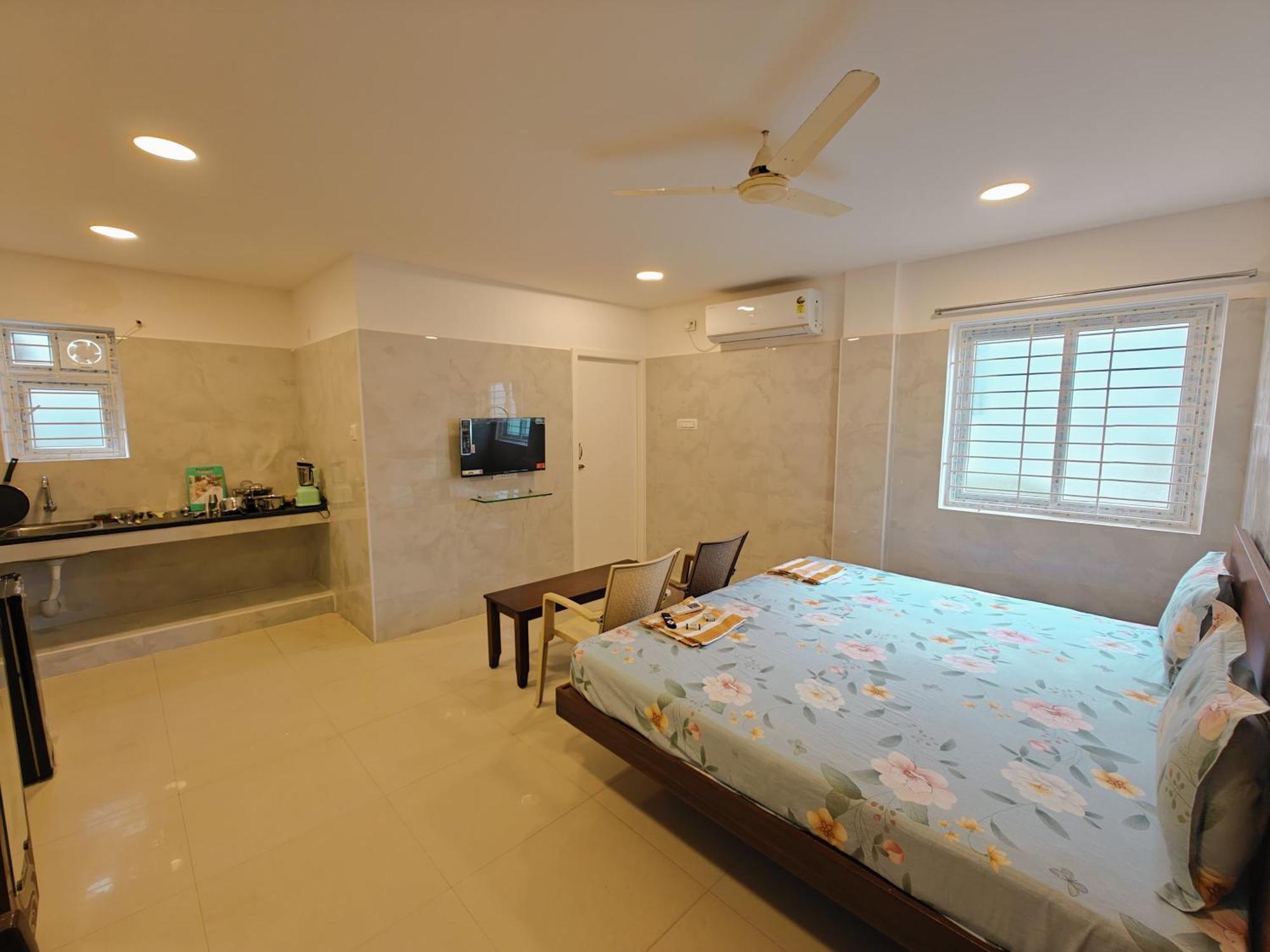 Saibala Lnn Chennai Exterior foto